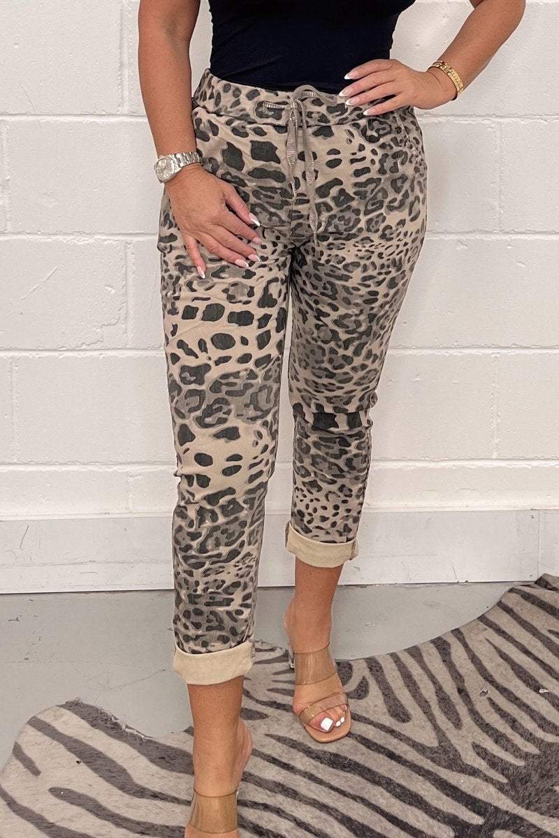 Printed casual trousers Taupe Leopard