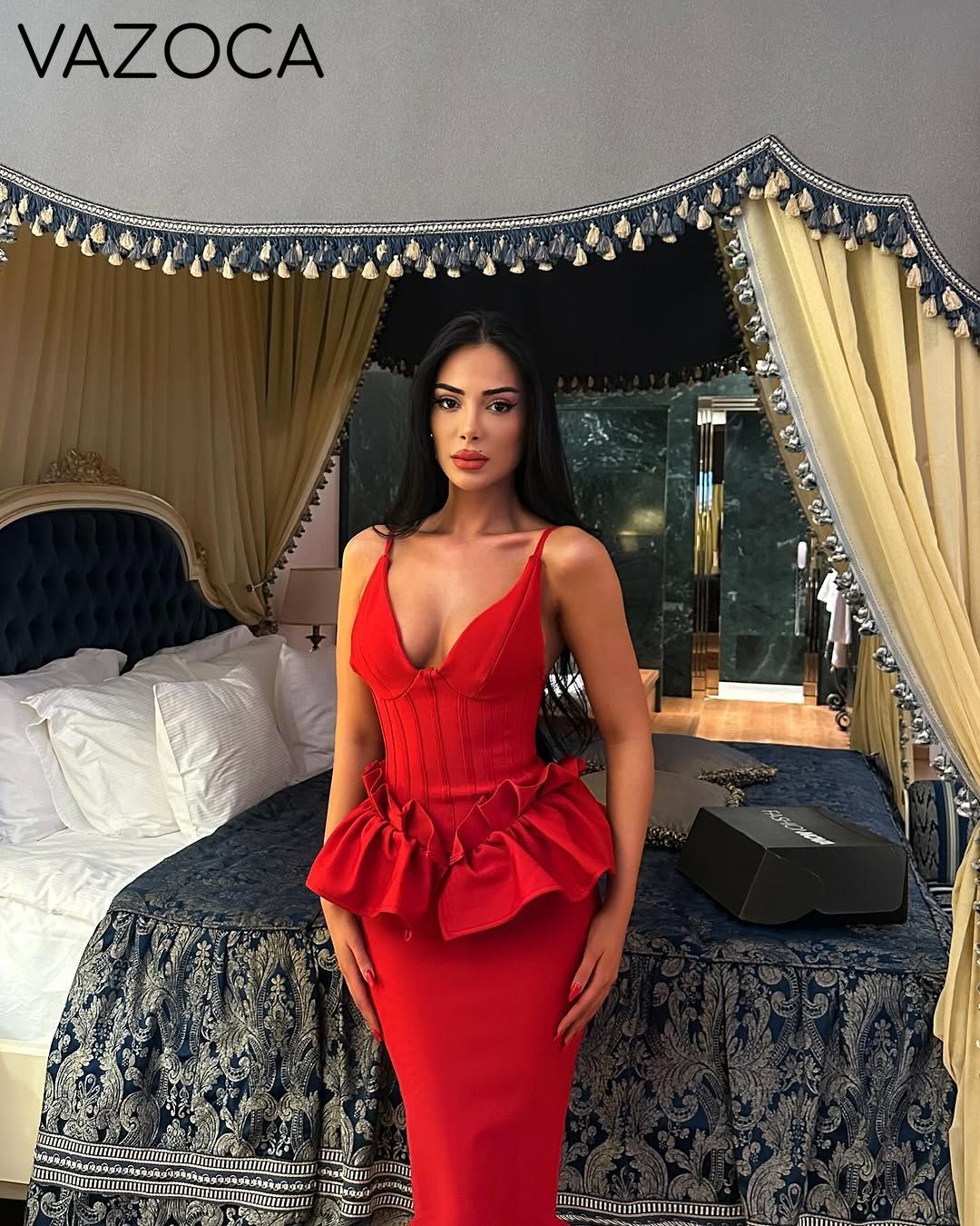 Huda Peplum Bandage Dress